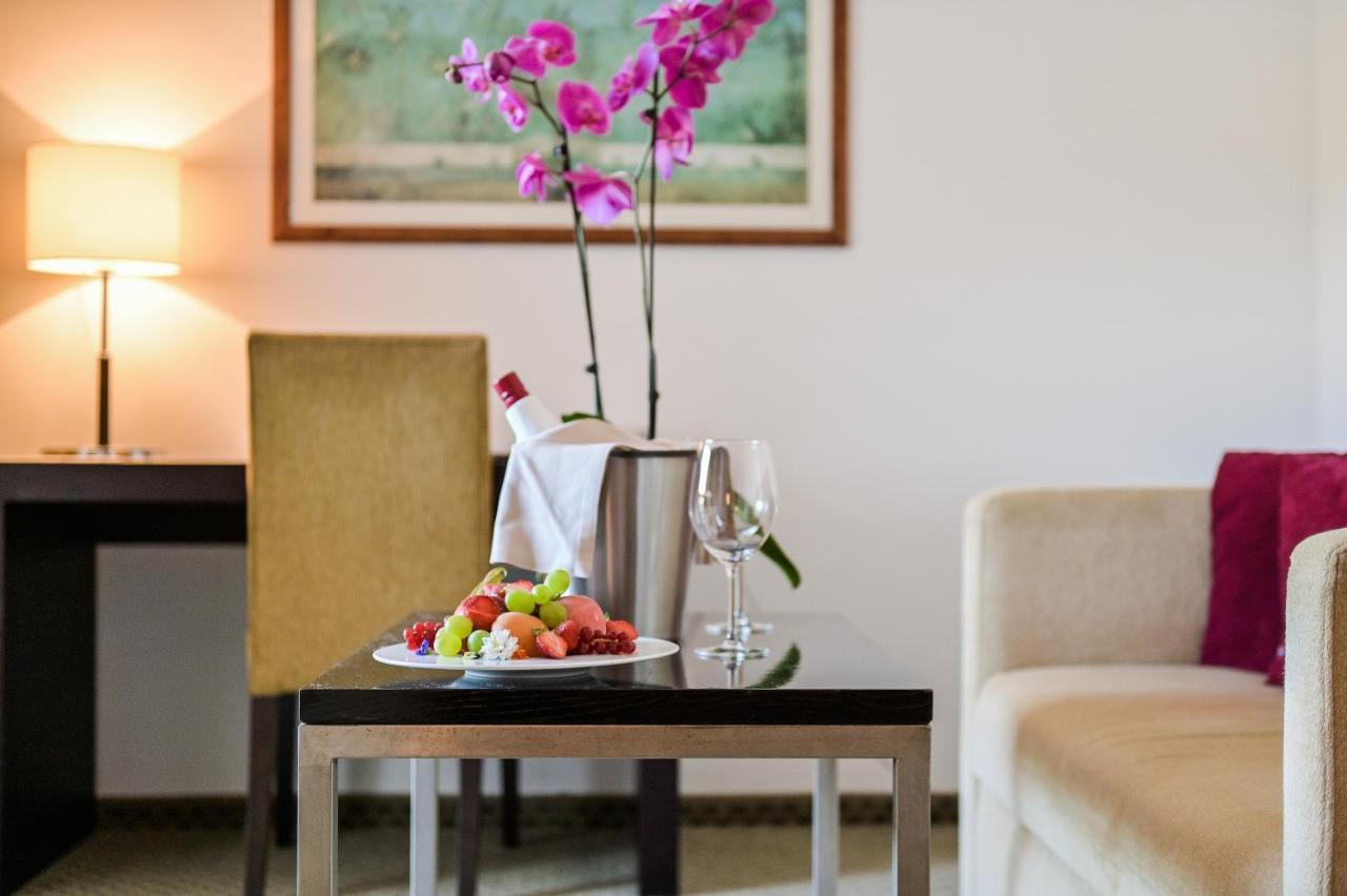 Hotel International Rab Town Dış mekan fotoğraf
